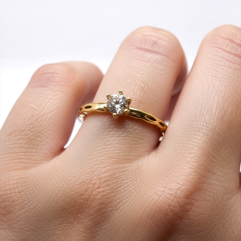 🏷NEW 18K‎ Gold-plated Solitaire Ring